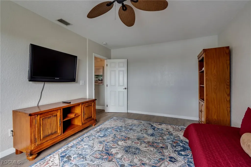 8309 Sumner Avenue Fort Myers FL 33908