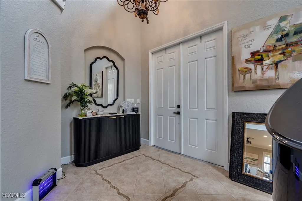8309 Sumner Avenue Fort Myers FL 33908