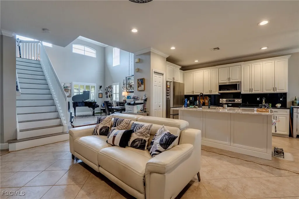 8309 Sumner Avenue Fort Myers FL 33908