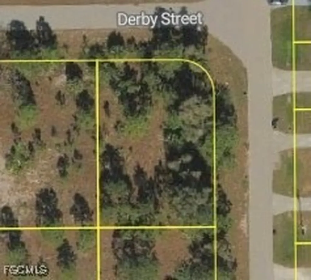 964 Derby Street Lehigh Acres FL 33974