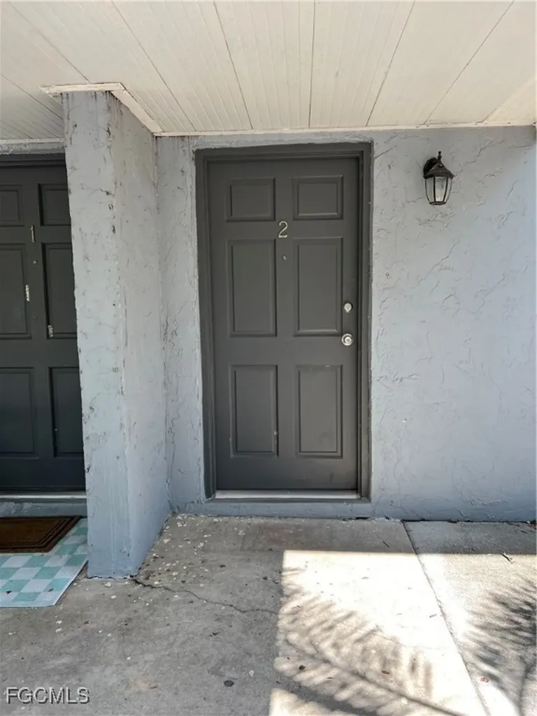 1825 Oak Lane Fort Myers FL 33901