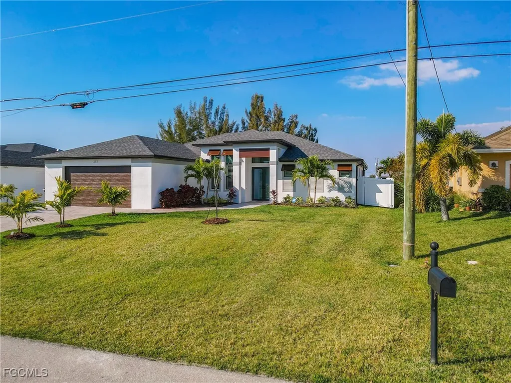 217 SW 21st Street Cape Coral FL 33991