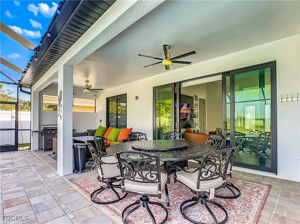 217 SW 21st Street Cape Coral FL 33991