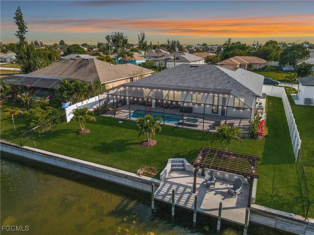 217 SW 21st Street Cape Coral FL 33991