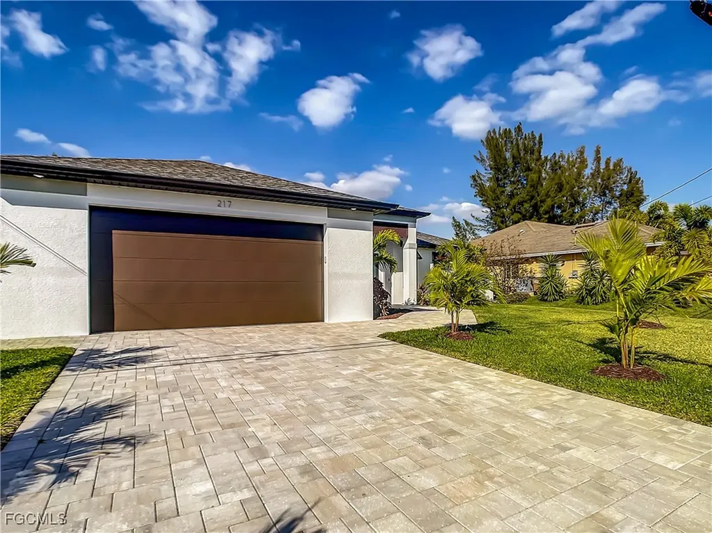 217 SW 21st Street Cape Coral FL 33991