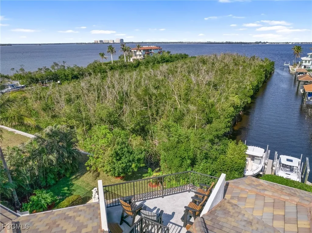 13510 Sherrill Point Court Fort Myers FL 33908