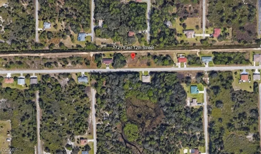 1721/1723 E 12th Street Lehigh Acres FL 33972