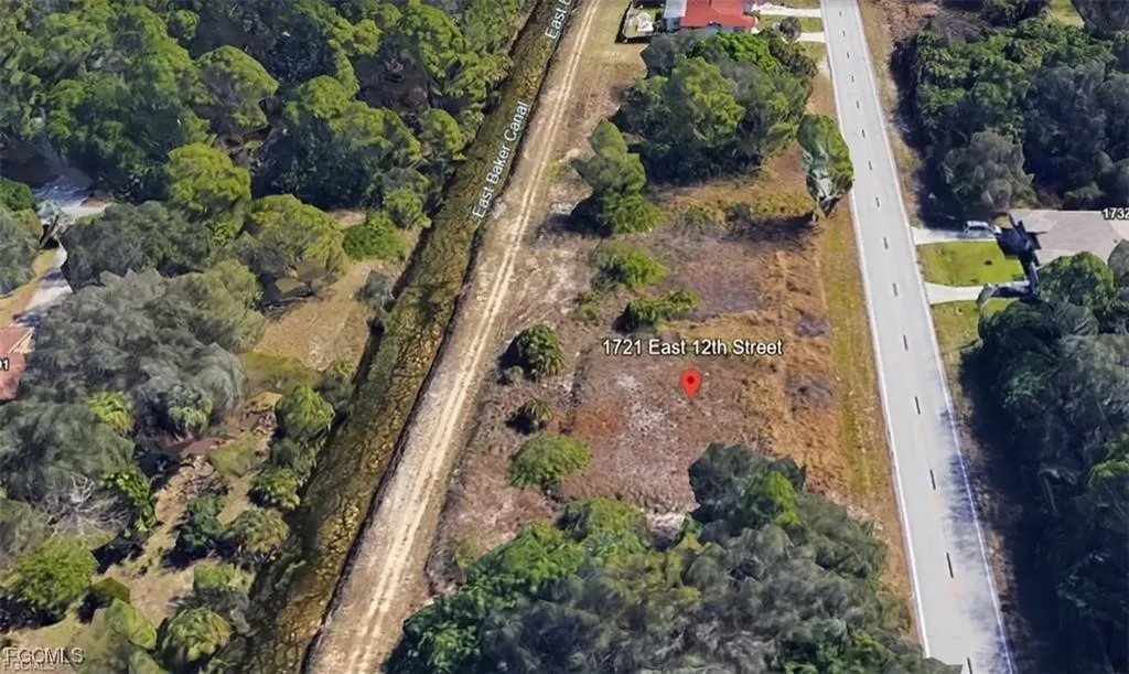 1721/1723 E 12th Street Lehigh Acres FL 33972