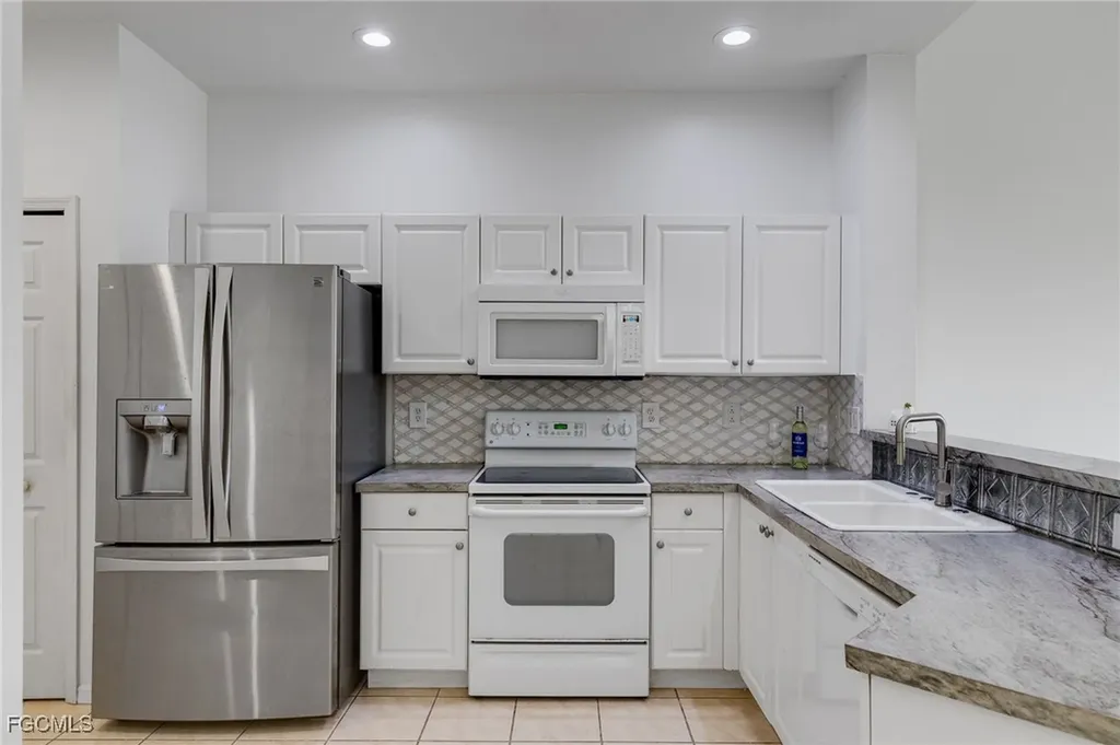 3511 Milan Drive Fort Myers FL 33916
