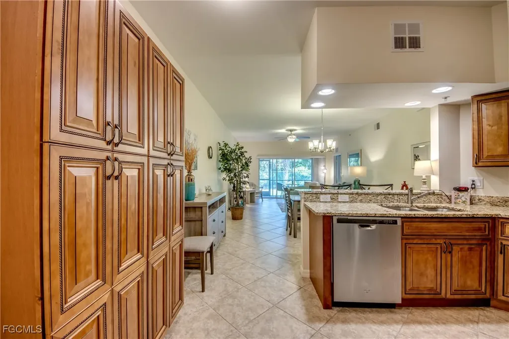 1113 Winding Pines Circle Cape Coral FL 33909