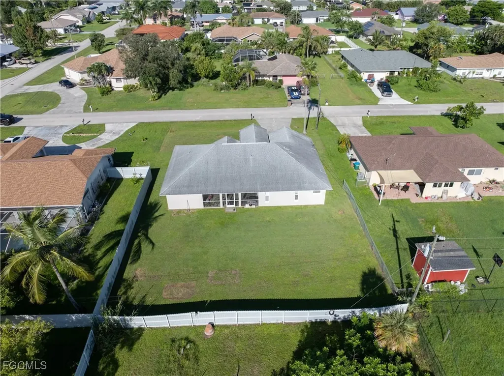 1233 SE 23rd Avenue Cape Coral FL 33990