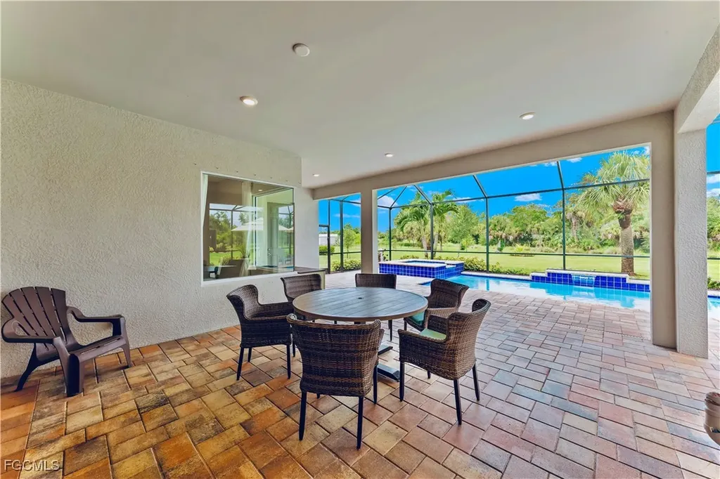 2071 Hickeys Creekside Drive Alva FL 33920