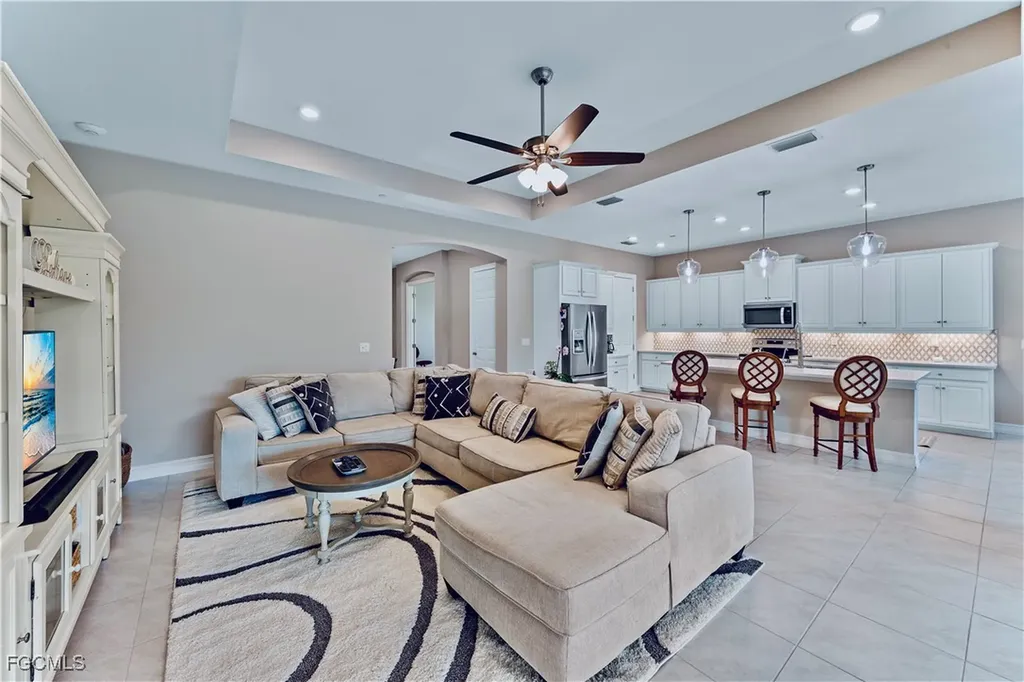 2071 Hickeys Creekside Drive Alva FL 33920