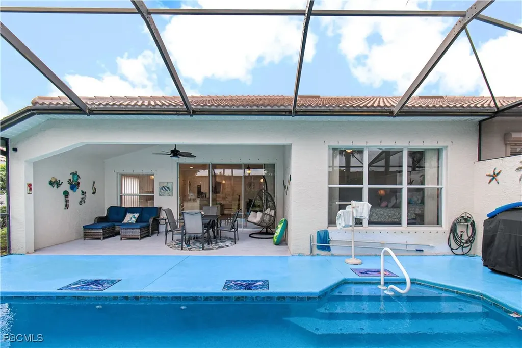 10021 Colonial Country Club Boulevard Fort Myers FL 33913