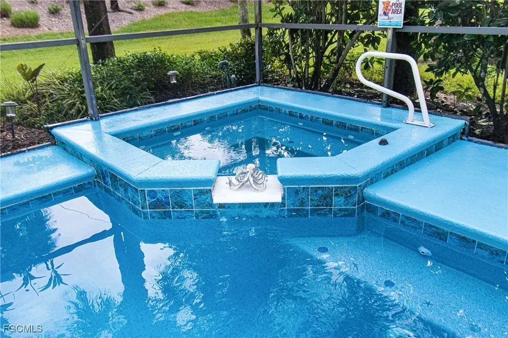 10021 Colonial Country Club Boulevard Fort Myers FL 33913