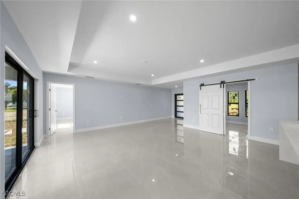 2606 NW 10th Terrace Cape Coral FL 33993