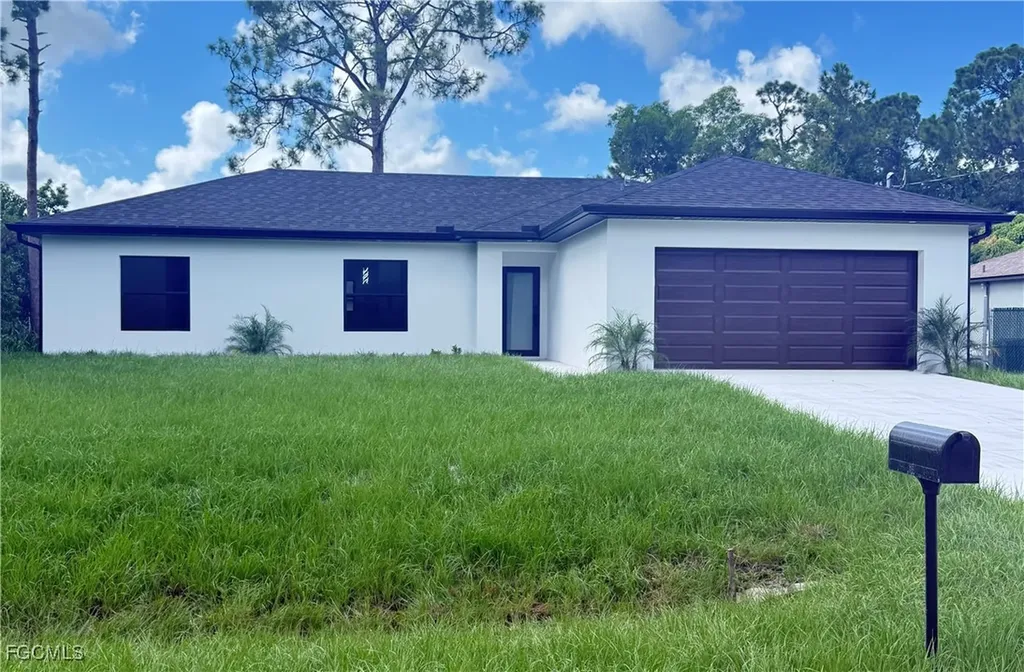 805 Nimitz Boulevard Lehigh Acres FL 33974