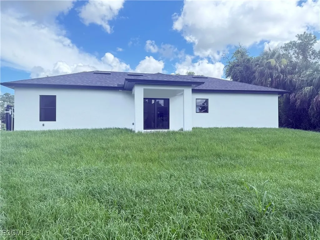 817 Coffield Avenue Lehigh Acres FL 33974