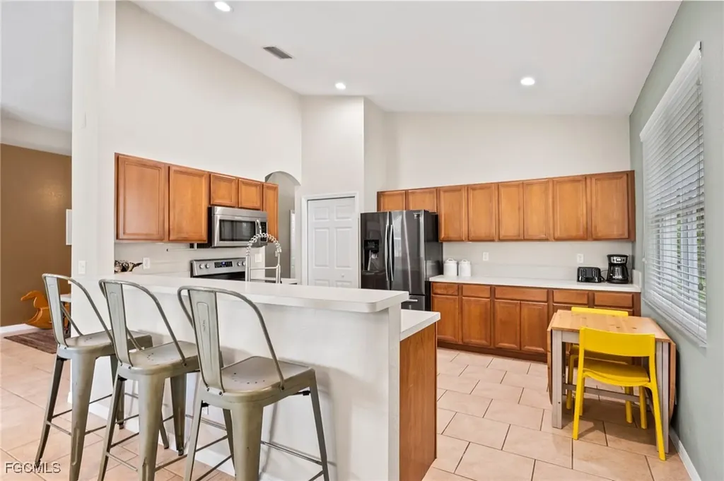 9270 Chestnut Tree Loop Fort Myers FL 33967