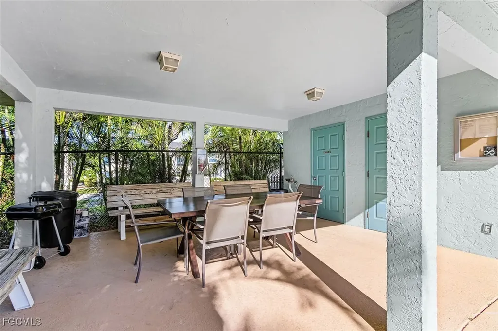 4903 Vincennes Street Cape Coral FL 33904