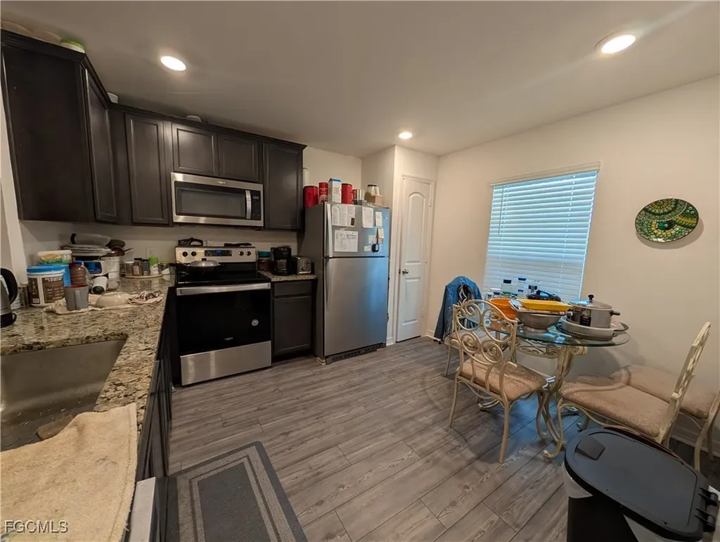 3904 NE 16th Place Cape Coral FL 33909