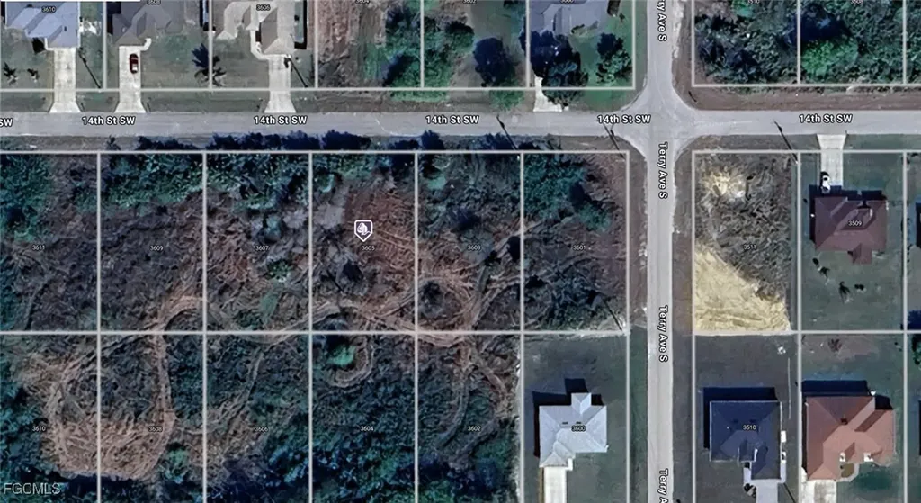 3605 14th Street SW Lehigh Acres FL 33976