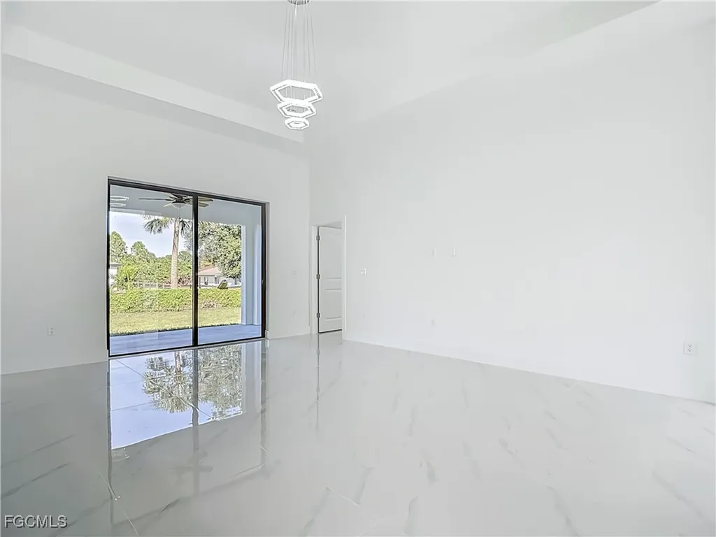 3026 36th Street SW Lehigh Acres FL 33976