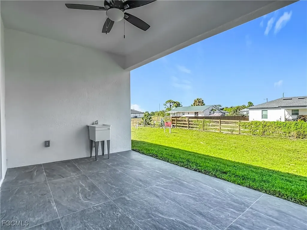 3026 36th Street SW Lehigh Acres FL 33976