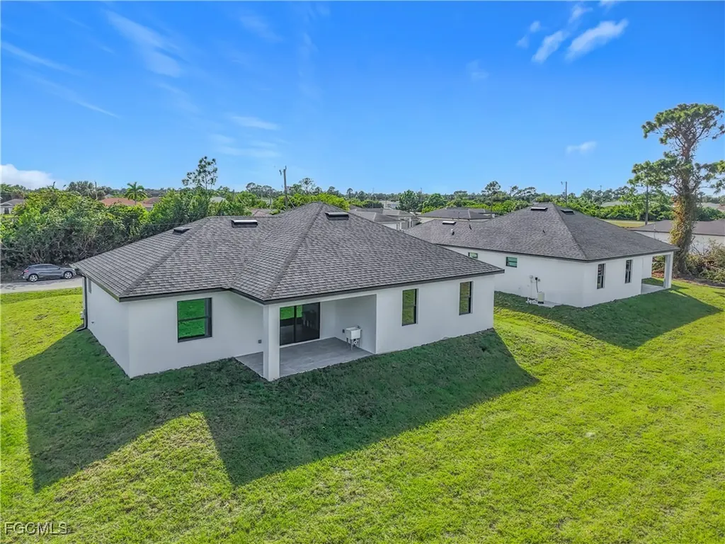 3026 36th Street SW Lehigh Acres FL 33976
