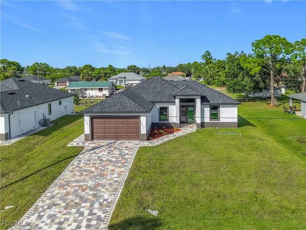3026 36th Street SW Lehigh Acres FL 33976