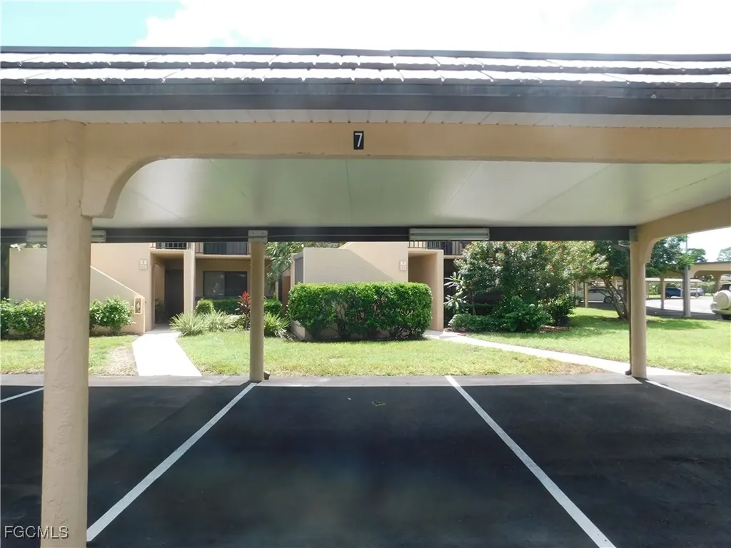 15456 Admiralty Circle North Fort Myers FL 33917