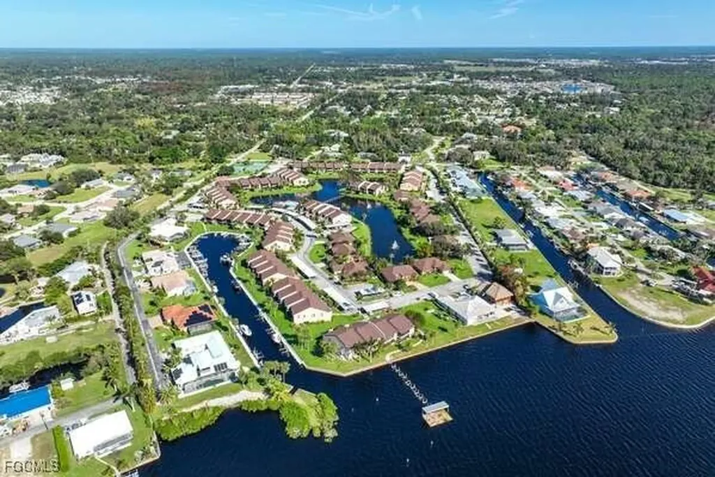 15456 Admiralty Circle North Fort Myers FL 33917