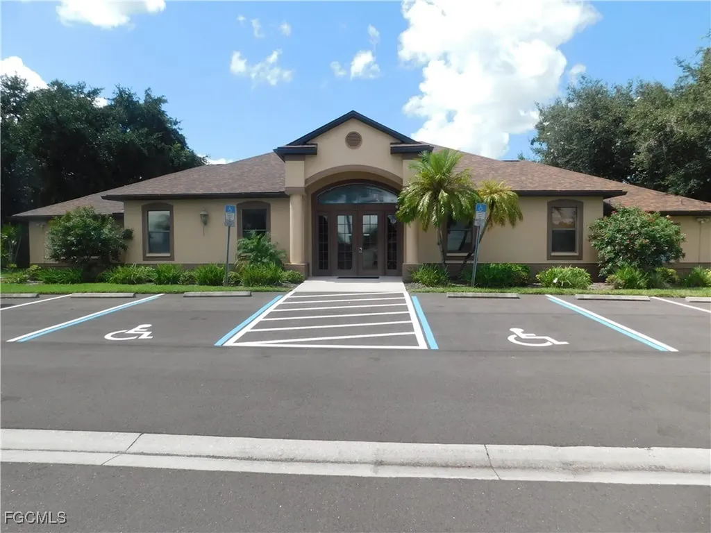 15456 Admiralty Circle North Fort Myers FL 33917