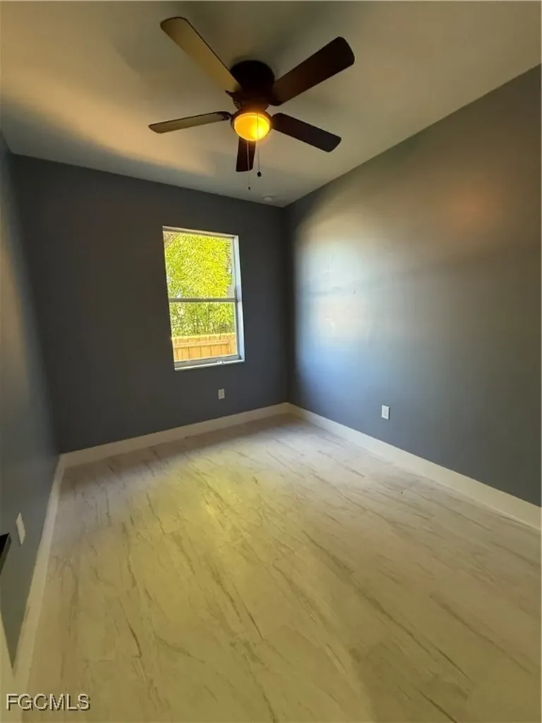 2103 French Street Fort Myers FL 33916
