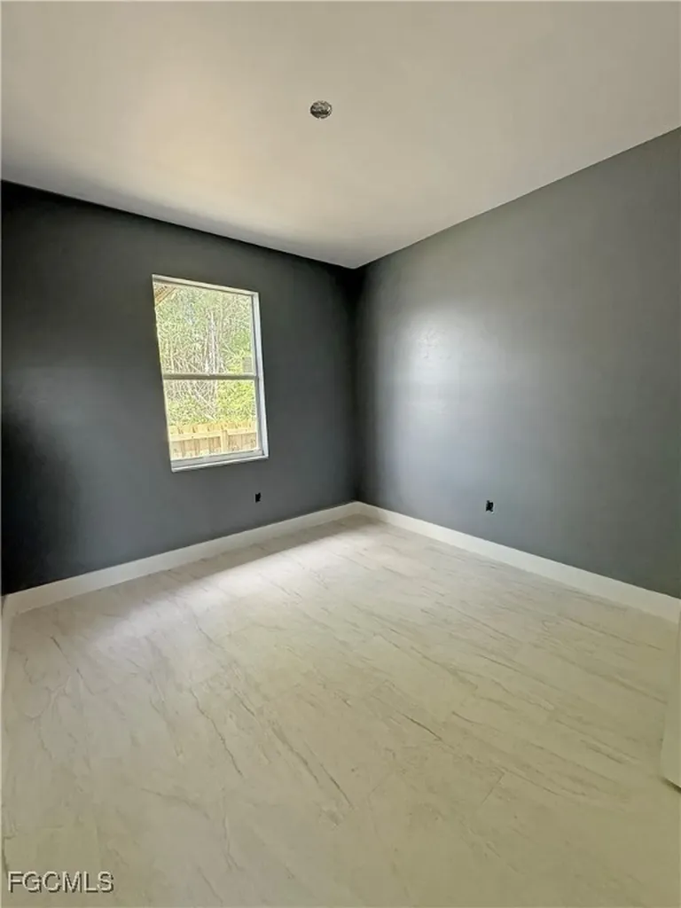 2103 French Street Fort Myers FL 33916
