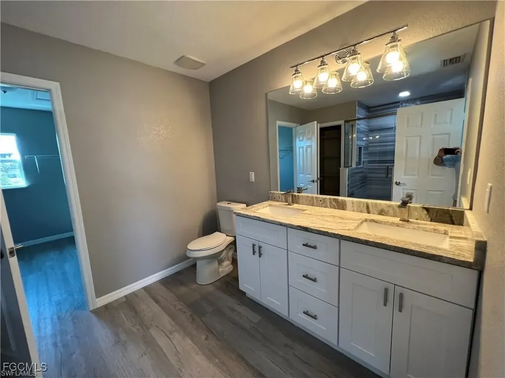 2239 SW 2nd Lane Cape Coral FL 33991