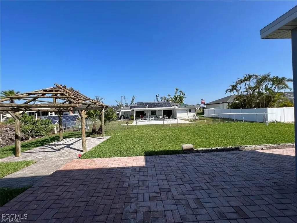 2239 SW 2nd Lane Cape Coral FL 33991
