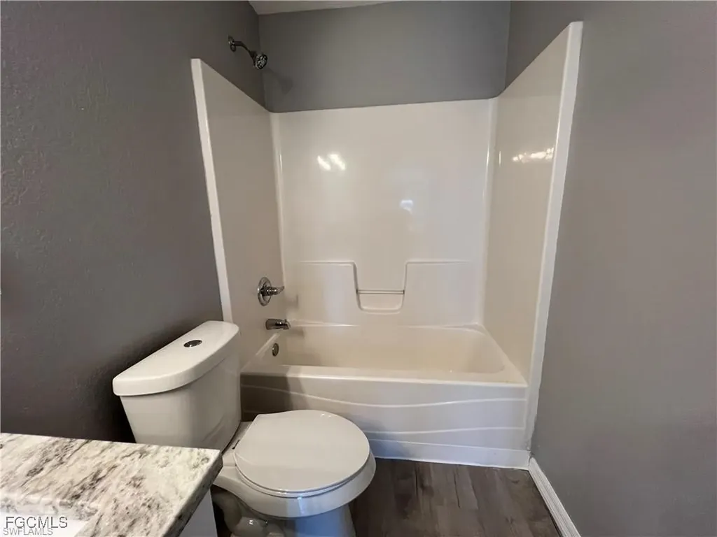2239 SW 2nd Lane Cape Coral FL 33991