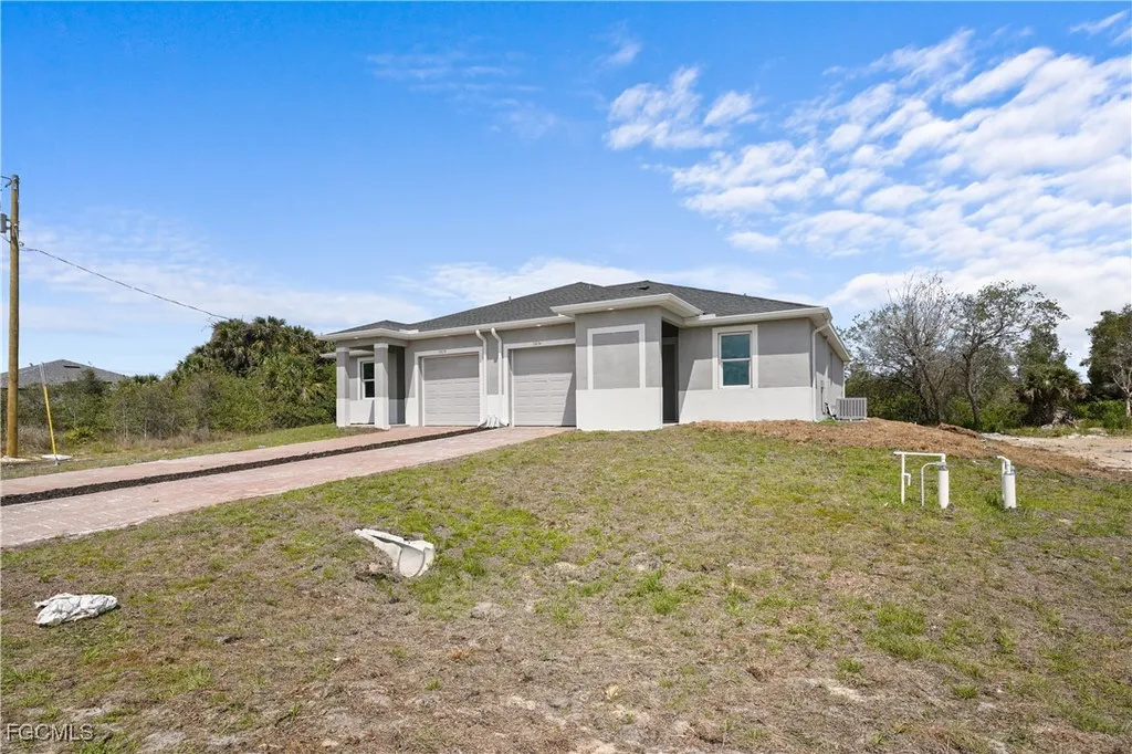 634 Knapp Street Lehigh Acres FL 33974