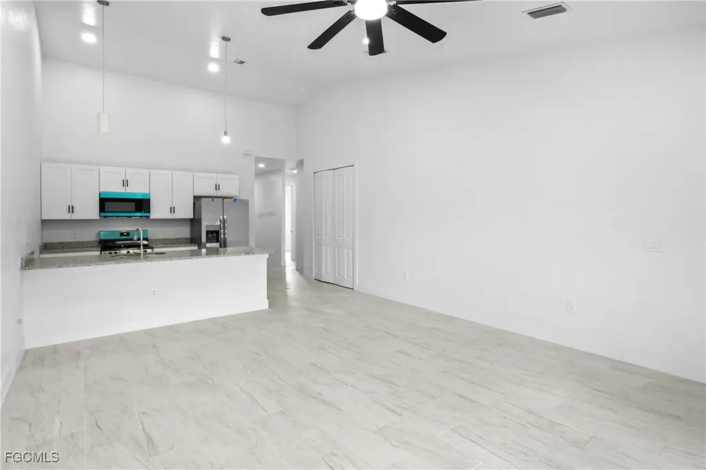 634 Knapp Street Lehigh Acres FL 33974