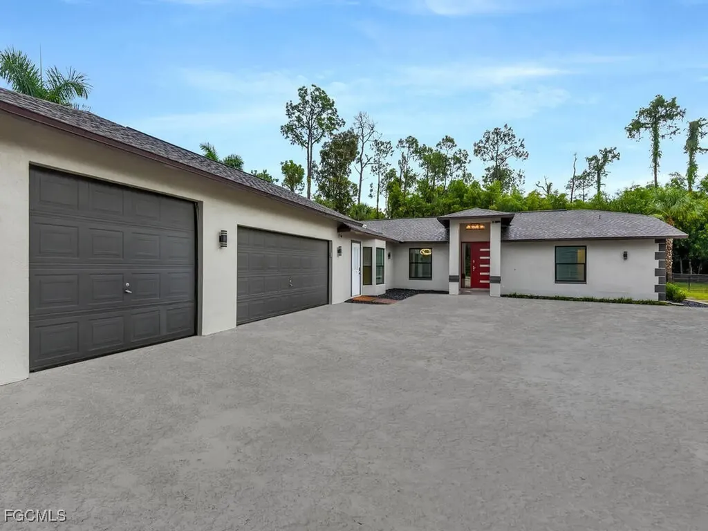 11981 Plantation Road Fort Myers FL 33966