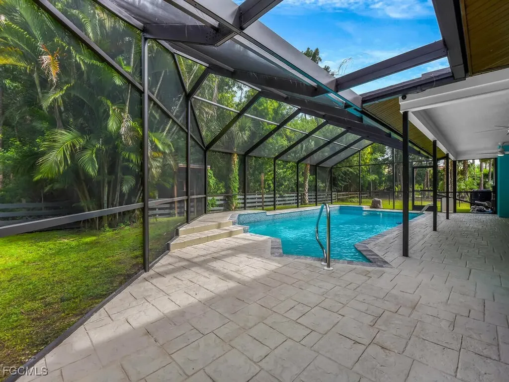 11981 Plantation Road Fort Myers FL 33966