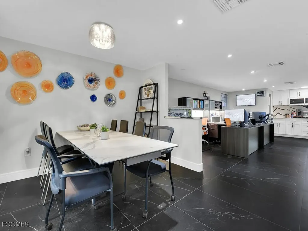 11981 Plantation Road Fort Myers FL 33966