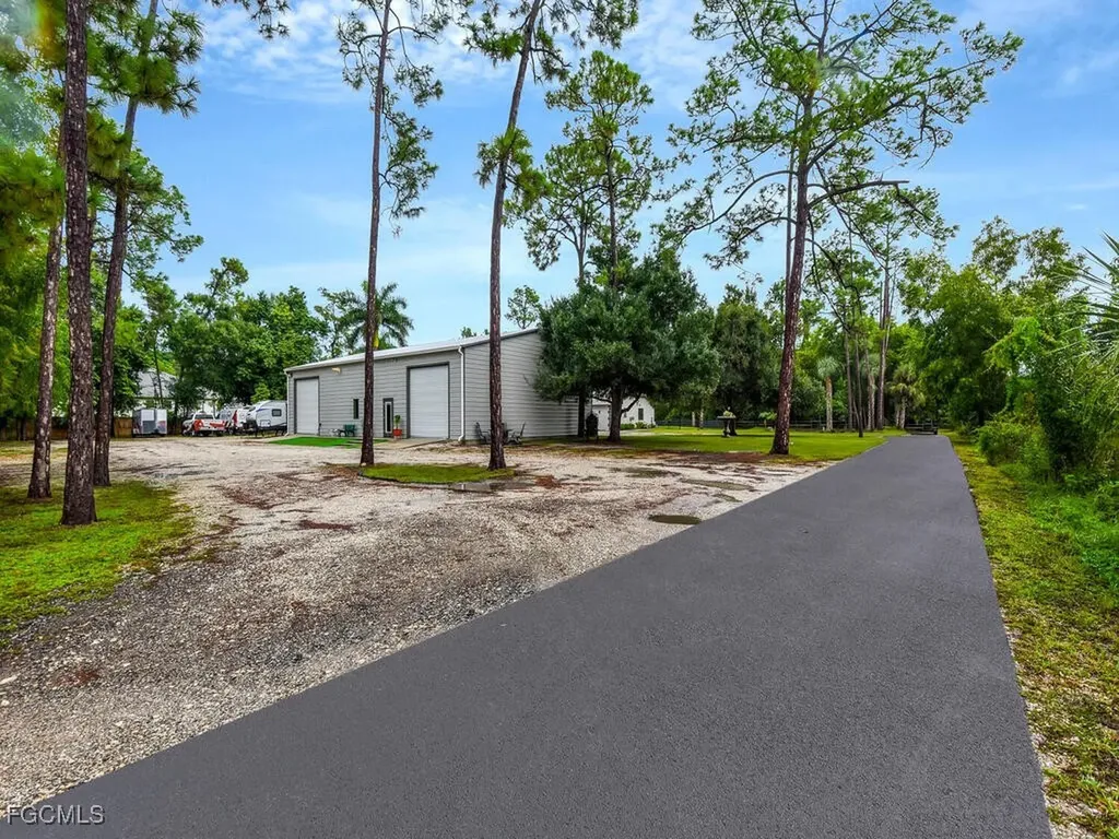 11981 Plantation Road Fort Myers FL 33966