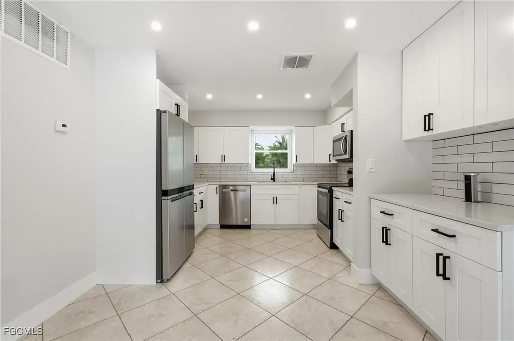 1560 Ricardo Avenue Fort Myers FL 33901