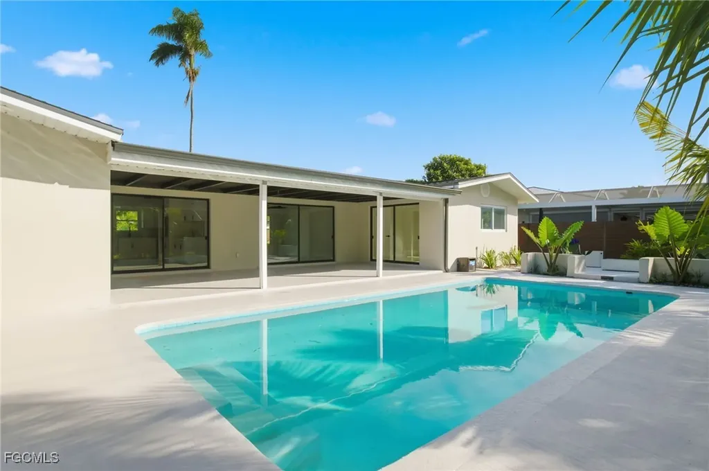 1560 Ricardo Avenue Fort Myers FL 33901