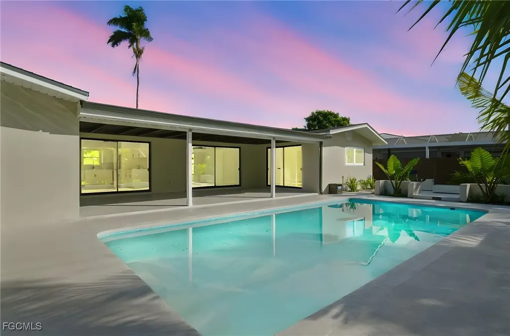 1560 Ricardo Avenue Fort Myers FL 33901