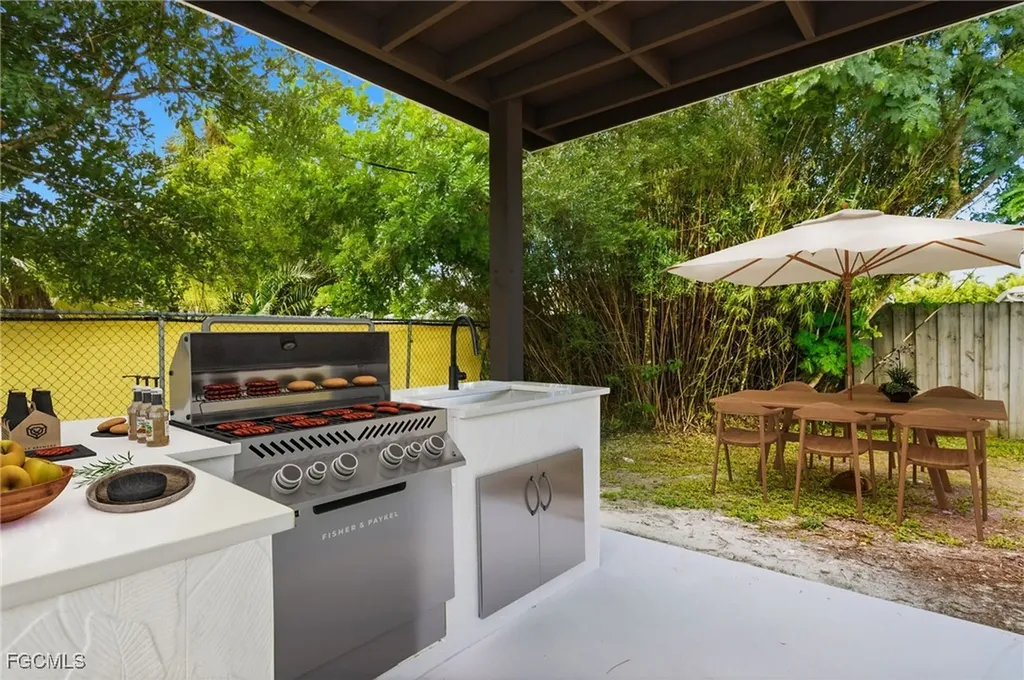 1560 Ricardo Avenue Fort Myers FL 33901