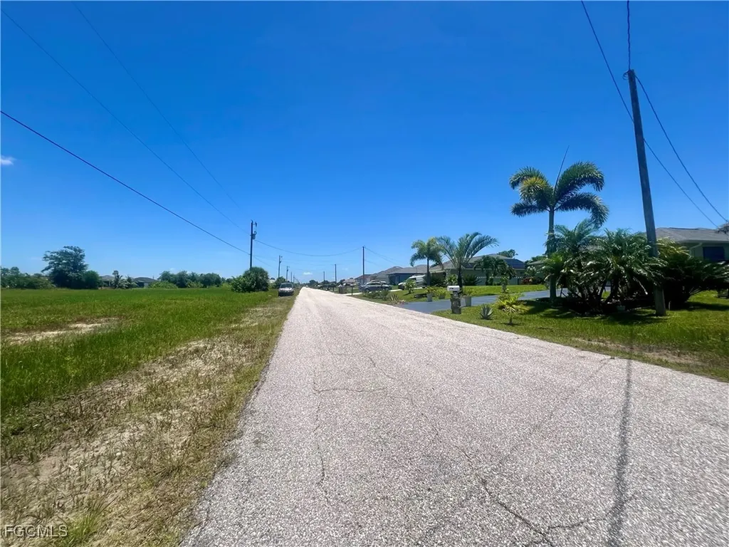 2229 NW 9th Terrace Cape Coral FL 33993