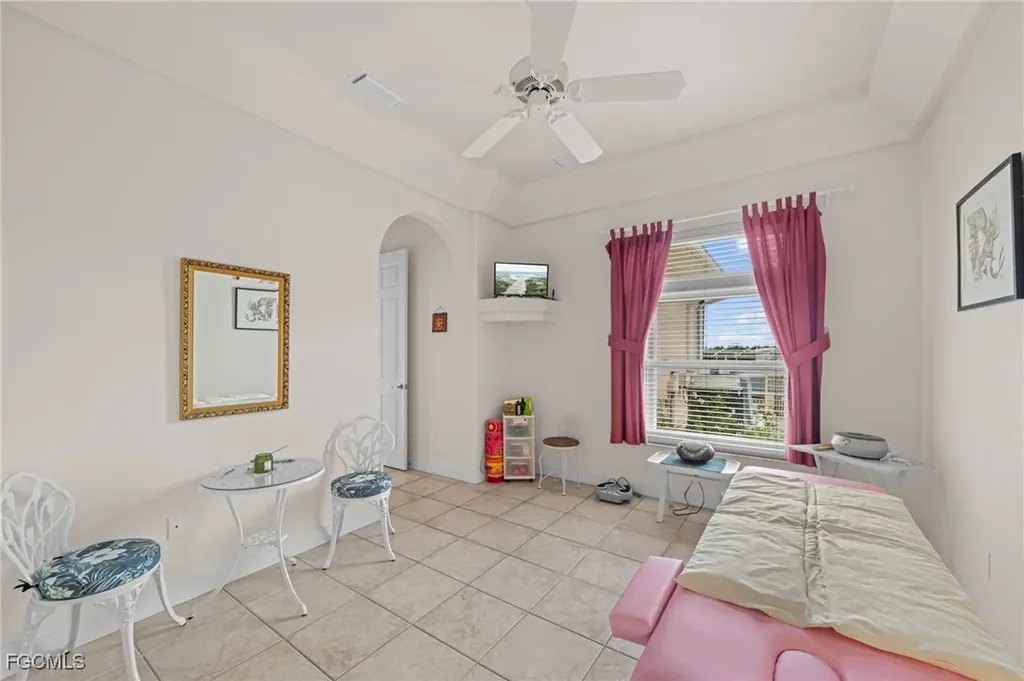 4310 Sands Boulevard Cape Coral FL 33914